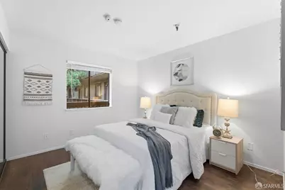 711 S Bayshore Boulevard #4, San Mateo, CA 94401 - Photo 15