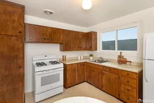 497 Dellbrook Ave, San Francisco, CA 94131 - Photo 9