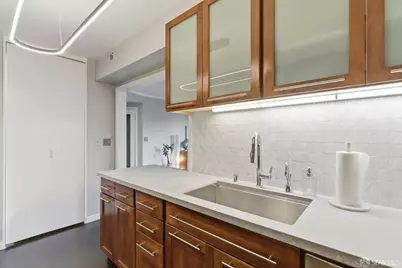 152 Lombard Street #405, San Francisco, CA 94111 - Photo 17