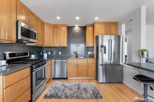 52 Jennings Ct, San Francisco, CA 94124 - Photo 23