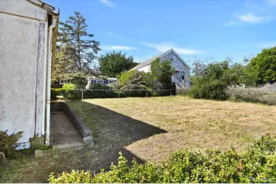 366 Gambier Street, San Francisco, CA 94134 - Photo 23