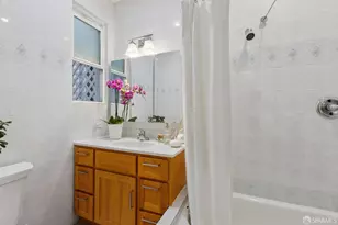 1385 Vallejo St, San Francisco, CA 94109 - Photo 15