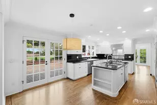 760 Chateau Dr, Hillsborough, CA 94010 - Photo 15