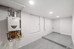 2469 Potter St, Oakland, CA 94601 - Photo 37