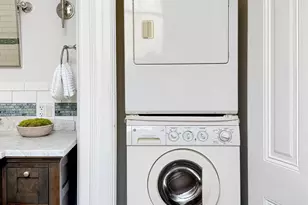 2010 Eddy St, San Francisco, CA 94115 - Photo 27