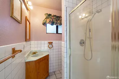 24493 Pontiac Street, Hayward, CA 94544 - Photo 9