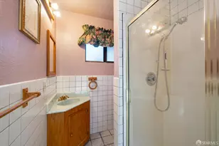 24493 Pontiac St, Hayward, CA 94544 - Photo 9