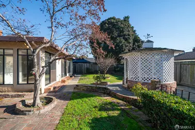 24493 Pontiac Street, Hayward, CA 94544 - Photo 15