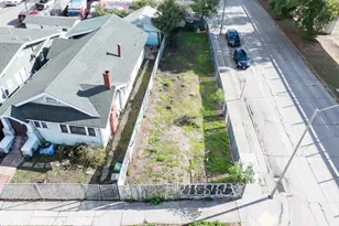 1208 31st Ave, Oakland, CA 94608 - Photo 1