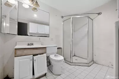 9117 Burr Street, Oakland, CA 94605 - Photo 23