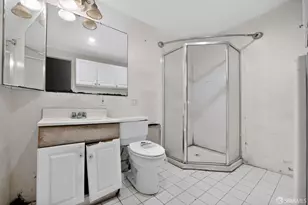 9117 Burr St, Oakland, CA 94605 - Photo 23