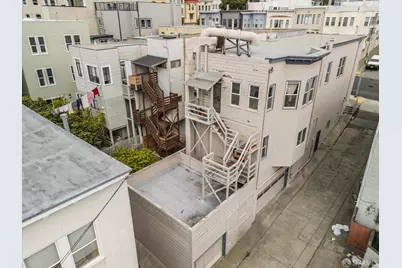 1733 Leavenworth Street, San Francisco, CA 94109 - Photo 27