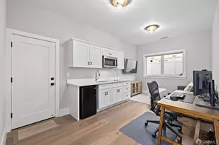 2155 Greenwich St, San Francisco, CA 94123 - Photo 21