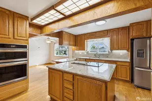 2 Beaumont Ct, Lafayette, CA 94549 - Photo 11