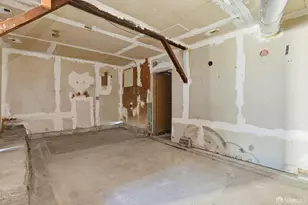 1852 10th Ave, San Francisco, CA 94122 - Photo 33