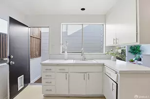 1852 10th Ave, San Francisco, CA 94122 - Photo 17