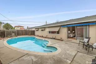 821 Raintree Dr, San Jose, CA 95129 - Photo 37