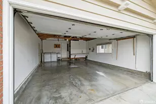 821 Raintree Dr, San Jose, CA 95129 - Photo 35