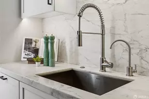 2090 Pacific Ave, San Francisco, CA 94109 - Photo 13