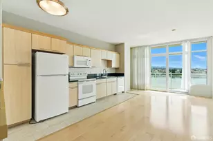 1 Lakeside Dr, Oakland, CA 94612 - Photo 5