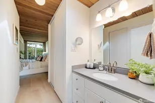 275 Puffin Ct, Foster City, CA 94404 - Photo 31