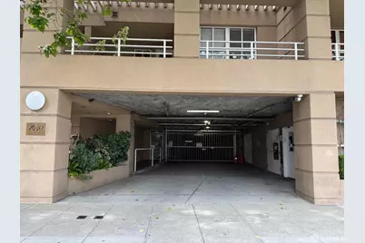 1740 Larkin Street, San Francisco, CA 94109 - Photo 51