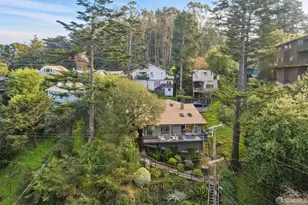 6340 Melville Dr, Oakland, CA 94611 - Photo 61