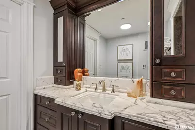 729 Douglass Street #U, San Francisco, CA 94114 - Photo 63