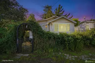 6391 Hillmont Dr, Oakland, CA 94605 - Photo 25