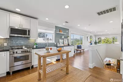 165 W Macarthur Boulevard, Oakland, CA 94611 - Photo 5