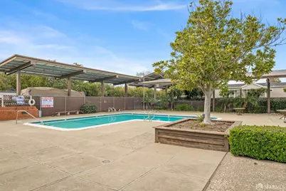 42 Galloway Drive, Concord, CA 94518 - Photo 23