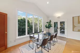 6891 Pinehaven Rd, Oakland, CA 94611 - Photo 9