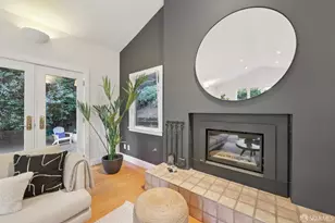 6891 Pinehaven Rd, Oakland, CA 94611 - Photo 7