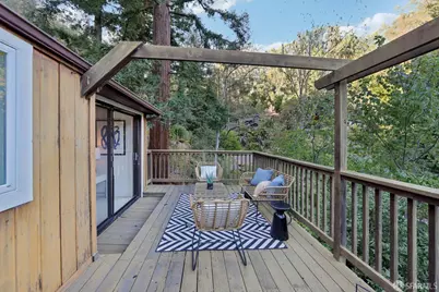 6891 Pinehaven Road, Oakland, CA 94611 - Photo 35