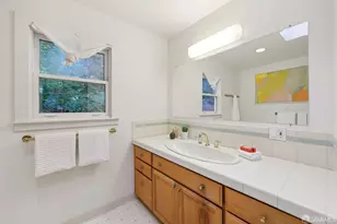 6891 Pinehaven Rd, Oakland, CA 94611 - Photo 23