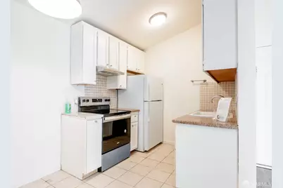 15065 Hesperian Boulevard #22, San Leandro, CA 94578 - Photo 11