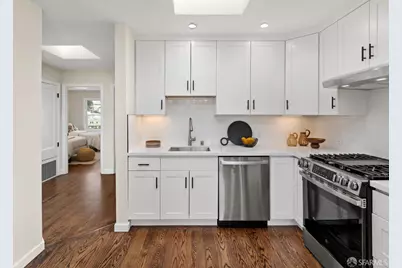 22 Tioga Avenue, San Francisco, CA 94134 - Photo 9
