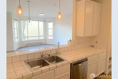 5810 Mission Street #404, San Francisco, CA 95762 - Photo 5