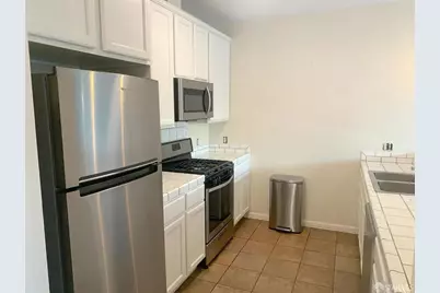 5810 Mission Street #404, San Francisco, CA 95762 - Photo 3