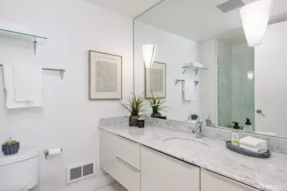 219 Brannan Street #5G, San Francisco, CA 94107 - Photo 31