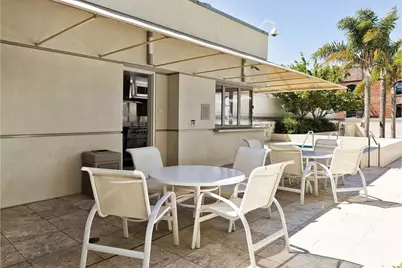 219 Brannan Street #5G, San Francisco, CA 94107 - Photo 29