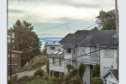 514 Isabella Avenue, El Granada, CA 94018 - Photo 9