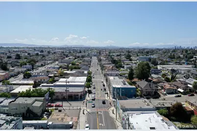 5300 Foothill Boulevard, Oakland, CA 94601 - Photo 29
