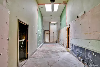 5300 Foothill Boulevard, Oakland, CA 94601 - Photo 11