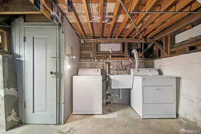 402 Newton Avenue, Oakland, CA 94606 - Photo 39