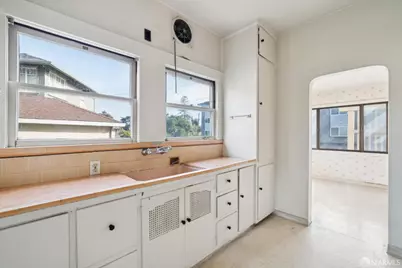 402 Newton Avenue, Oakland, CA 94606 - Photo 17