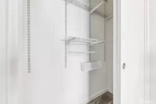 451 Donahue St, San Francisco, CA 94124 - Photo 35