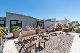 451 Donahue St, San Francisco, CA 94124 - Photo 43