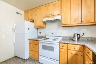 29 Oceanside Dr, Daly City, CA 94015 - Photo 17