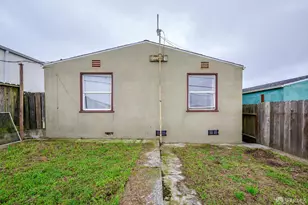 29 Oceanside Dr, Daly City, CA 94015 - Photo 37